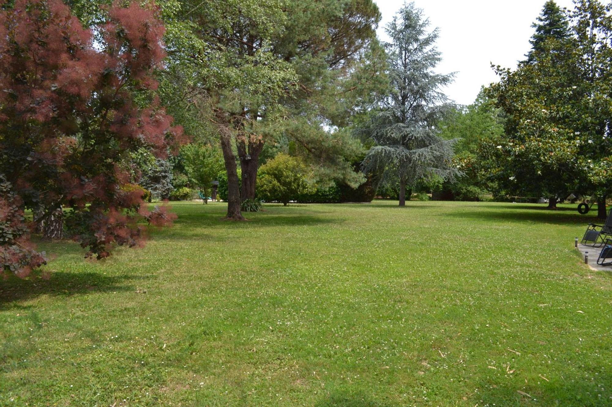 Les Bruyeres B&B Montbron Exteriér fotografie